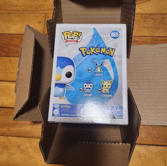 Funko Pop! Piplup Vinyl Figure - Picture 5 of 5